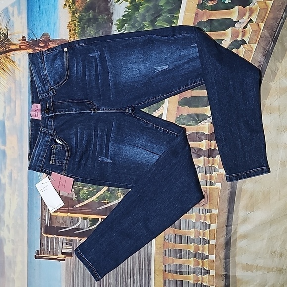 Stefany Jeans Distressed High-Rise Skinny Jeans Size 9/10‎ NEW - Picture 1 of 6